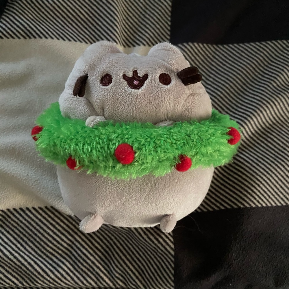 Pusheen Christmas plush